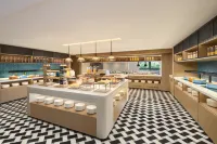Four Points by Sheraton Nanjing，Gulou District - Parking