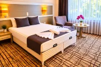 Burcman Hotel