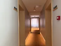 Mingyuan Hotel - 2-stjärniga