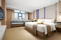 Xiangxiang Hotel - parking