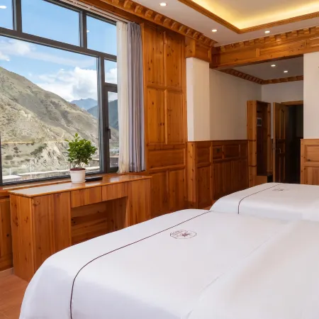 Xiangsuocang Homestay