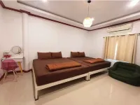 Gn story love บ้านเกาะล้าน 小珊瑚島班泳池別墅 - Villa