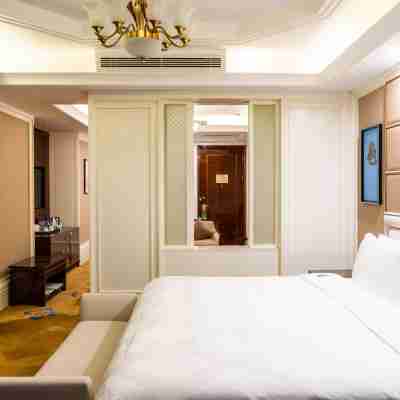 Juyang International Hotel Rooms