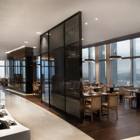 LOTTE CITY HOTEL JEJU AIRPORT Отели рядом с Аэропорт Чеджу