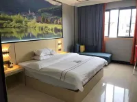 Yunan Manhaoting Hotel Hotels in Yunan