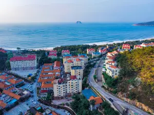 Qingdao Yushangshan·Tangchi Health Resort Hotel