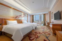 Vienna International Hotel (Guiyang Yunyan District Century Jinyuan Shopping Center)