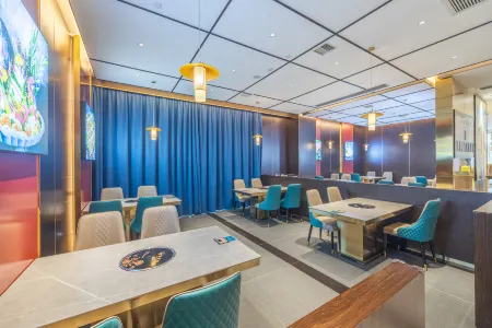 Country Inn & Suites by Radisson, Changde Liuye Lake Branch Отели рядом с достопримечательностью «Hunan Institute of Applied Technology»