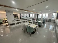 Webril E-sports Hotel Hotel di Yingtan