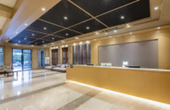 GreenTree Alliance Hotel (Huzhou South Taihu Hospital)