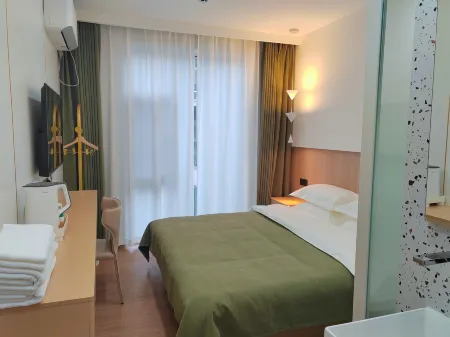 Garden Oasis House Отели рядом с достопримечательностью «Jiulongdong Sceneic Area»