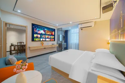 Yunkai Holiday Hotel (PuNing Fashion Clothing Wholesale Market & WanTaiHui Shopping Mall) Hotels near Deanli Village