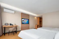 Green Collection Hotel (Haitang Semiconductor Industry Base Jinli Branch) Отели в г. Aluohai Plaza/Songyu Ferry