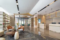 Atour Hotel Deqing High-speed Railway Station Cloud Park