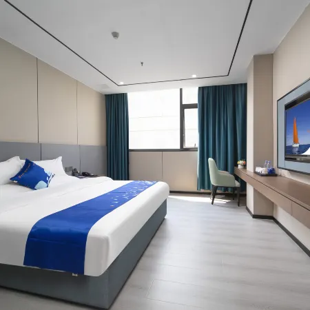 Yeste Hotel (Wuzhou Teng County Hedong Cultural Square)