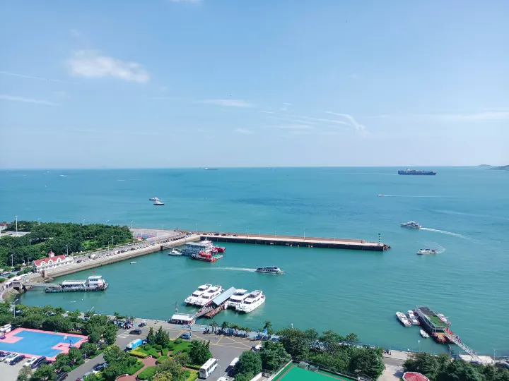 文思特智能海景民宿（青島火車站棧橋店）