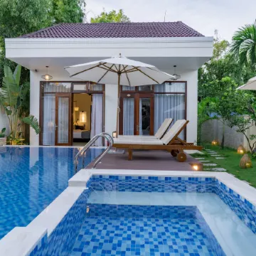 Riverside Hamlet Homestay & Villa