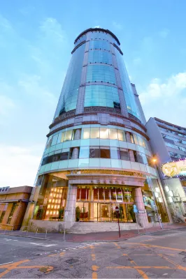 Empire Hotel Kowloon－Tsim Sha Tsui Các khách sạn gần Eslite Bookstore