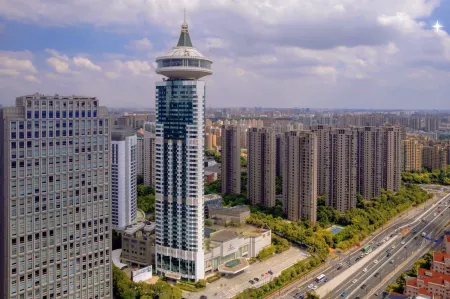 DoubleTree by Hilton Shanghai - Pudong Отели рядом с достопримечательностью «Ziwei Park (North Gate)»