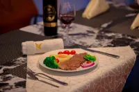 JiLoong Platinum Hotel Hotels in Lufeng County
