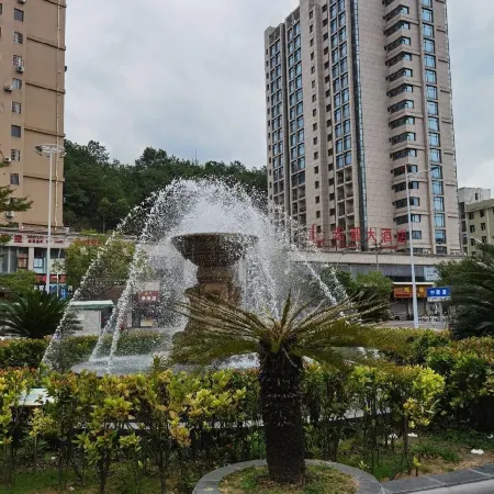 Hongdu Grand Hotel