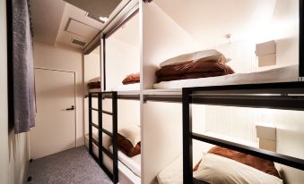 &AND HOSTEL SHINSAIBASHI EAST