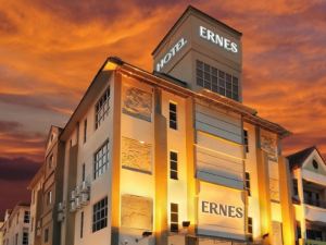 Ernes Hotel