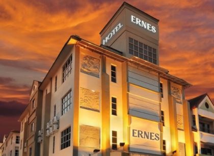 Ernes Hotel