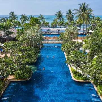 Jomtien Palm Beach Hotel and Resort - Family Friendly