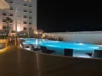 Lasantel Bangkok - Rooftop Pools