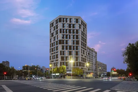 To Li Chun Feng Hotel
