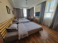 驛雲·可可假日酒店(可可託海鎮店)