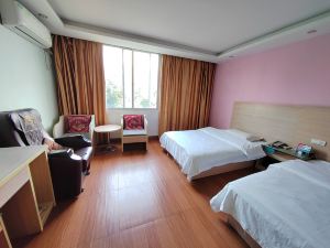 Nanning Tianjia Business Hotel (Second People's Hospital)