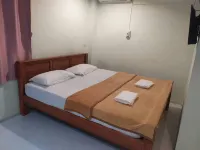 Sisaket PonTaWin Budget Inn Hotels in Sisaket