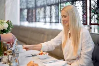 Herbert Park Hotel and Park Residence - breakfast