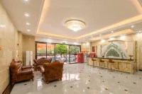 Home Inn Huayi Hotel
