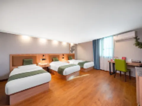 GreenTree Inn Express Hotel (Huai'an First Hospital Huaiyin Normal Beijing North Road)