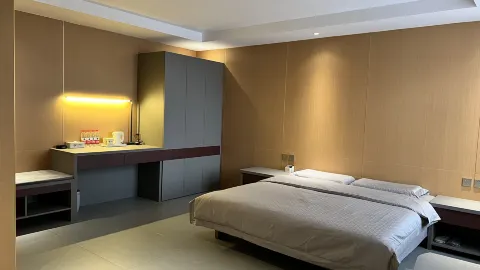 Longzhifeng Boutique Hotel (Lanxi Fourth Primary School Branch) in 란시