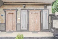 Giri Krisna Guest House