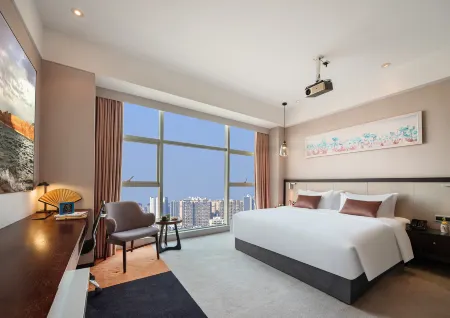 Ramada Encore Hotel Отели рядом с достопримечательностью «Jinyan Square»