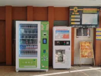 Super 8 Hotel (Yinchuan Tanglai Huizhong Jinfeng Wanda) Hotels near Jinfeng Developing Area