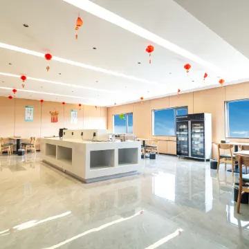 GreenTree Inn Select Xiangcheng Industrial Agglomeration Area Hotel