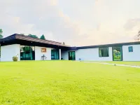 ที่พักบ้านเดี่ยวสไตล์โมเดิร์น โรงแรมใกล้Culture Center of Thai Mueang District