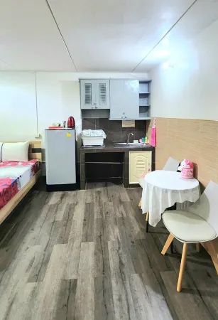 Lovely Impact C3-C9 Lily Отели рядом с достопримечательностью «CP All Academy»