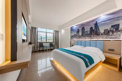 Four Seasons Business Hotel Hotels near Yizhang Baitong Station