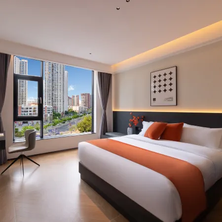 Lincang Heat Limit Limited Edition Hotel