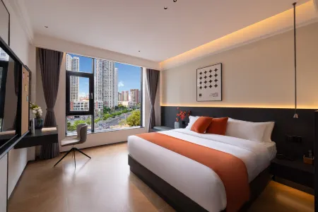 Lincang Heat Limit Limited Edition Hotel