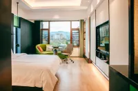 Mengla Yuexing Cultural Tourism Hotel