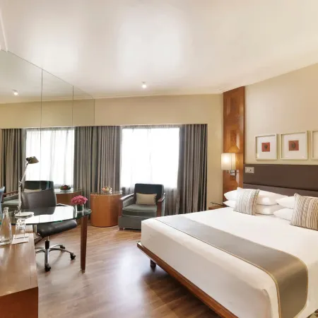 Hyatt Regency Delhi Отели рядом с достопримечательностью «Индийский технологический институт в Дели»