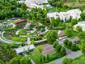 Popular Premium Hotels in Pinghu